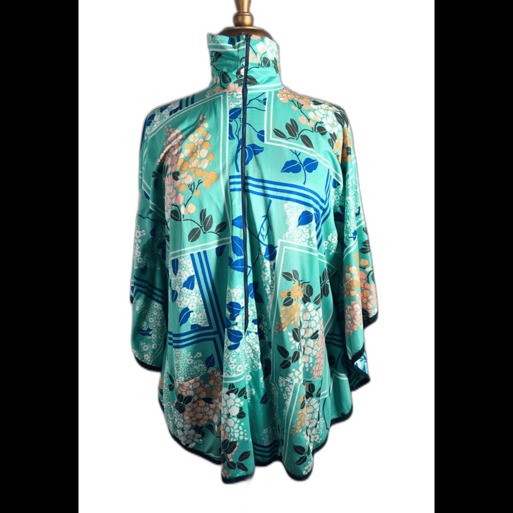 Mademoiselle Cape 70's Vintage Coastal Grandmother Floral Green and Blue Cape
